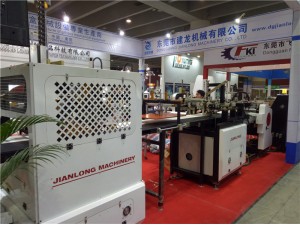 全自動(dòng)智能天地蓋機(jī)，模塊式設(shè)計(jì)，四個(gè)部分獨(dú)立運(yùn)作